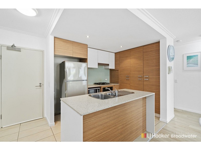 2/154 Musgrave Avenue, Southport QLD 4215