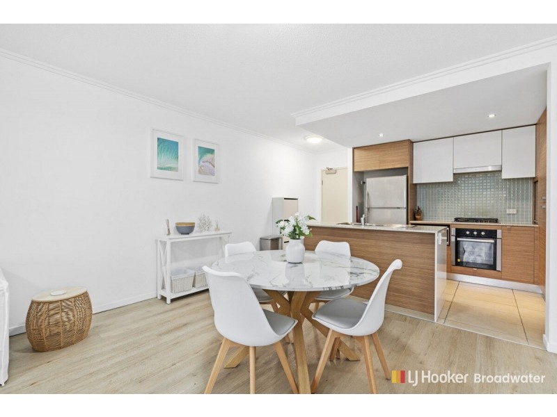 2/154 Musgrave Avenue, Southport QLD 4215