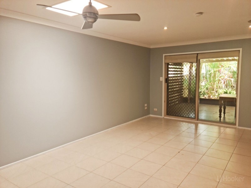 176/31 Usher Avenue, Labrador QLD 4215