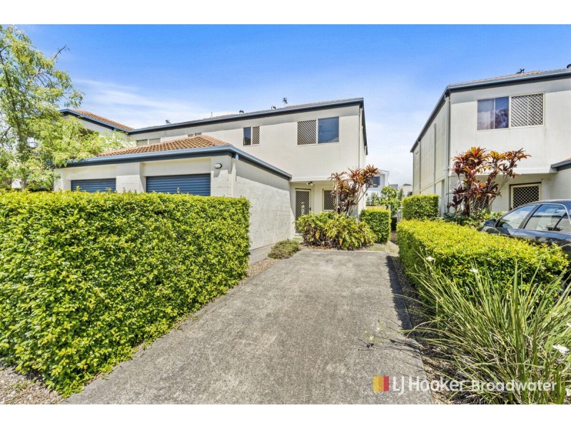 3/183 Goverment Road, Labrador QLD 4215