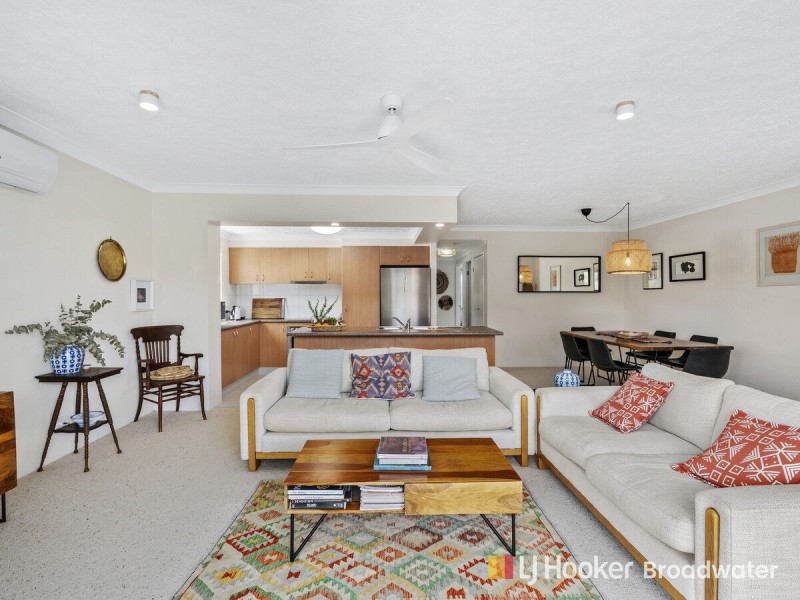 7/12-14 Bradford Street, Labrador QLD 4215