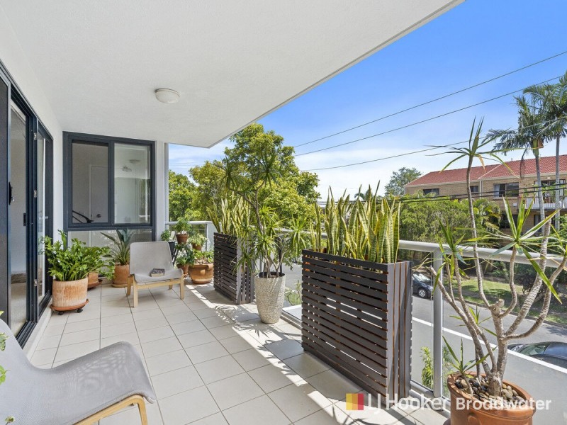 7/12-14 Bradford Street, Labrador QLD 4215