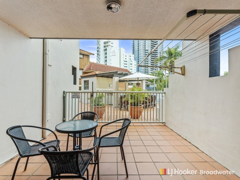 5/7-9 Robert Street, Labrador QLD 4215