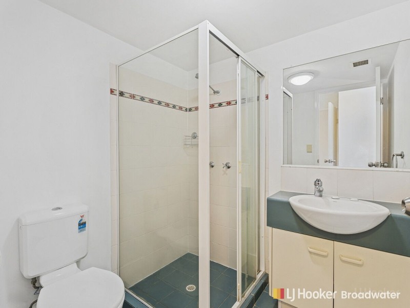5/7-9 Robert Street, Labrador QLD 4215