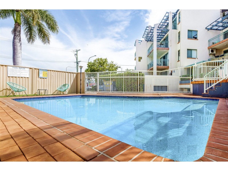 5/7-9 Robert Street, Labrador QLD 4215