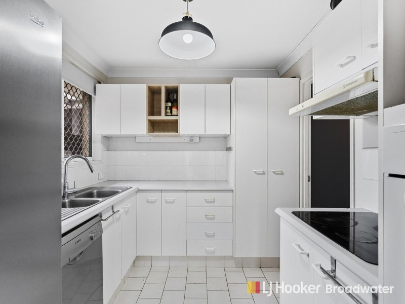 1/4 Freeman Street, Labrador QLD 4215