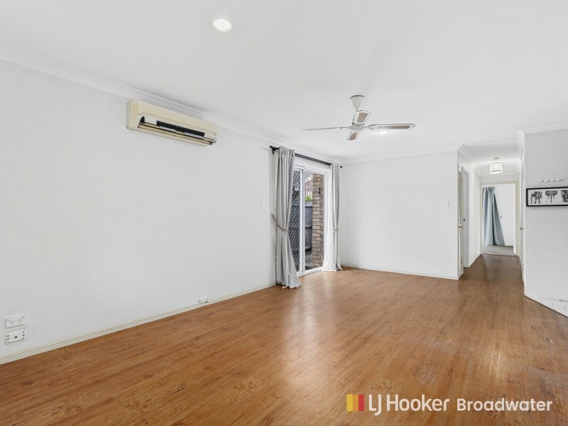 1/4 Freeman Street, Labrador QLD 4215