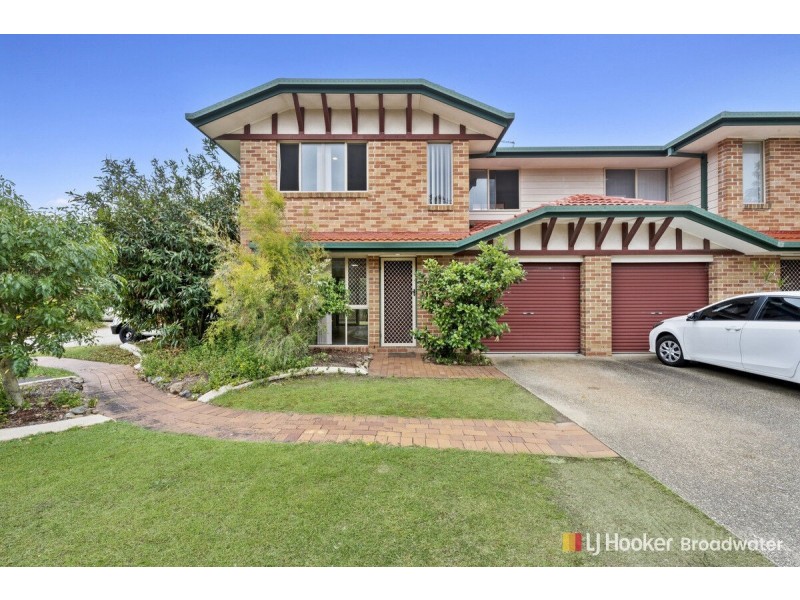 73/75 Brown Street, Labrador QLD 4215