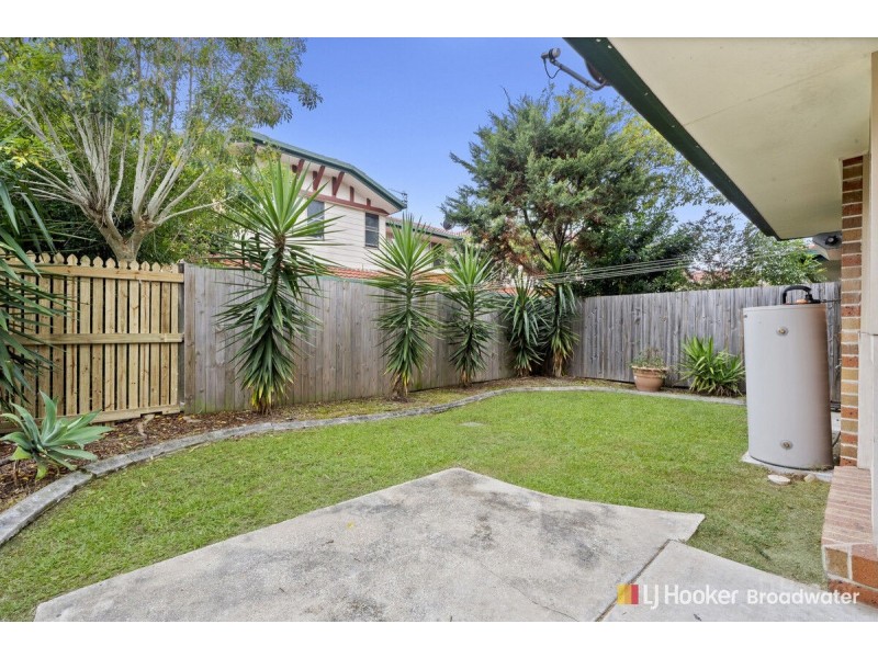 73/75 Brown Street, Labrador QLD 4215