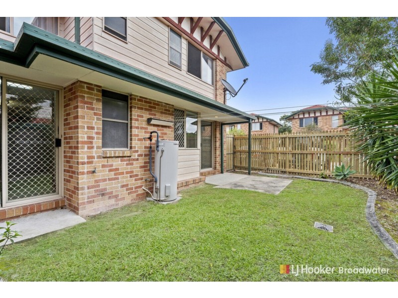 73/75 Brown Street, Labrador QLD 4215