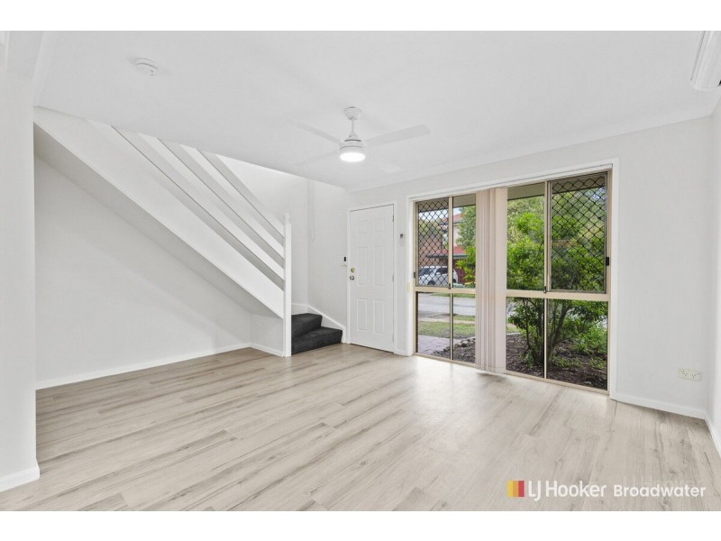 73/75 Brown Street, Labrador QLD 4215
