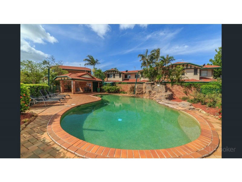 73/75 Brown Street, Labrador QLD 4215