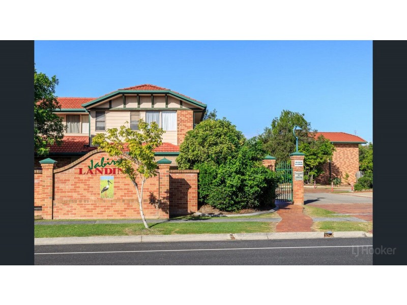 73/75 Brown Street, Labrador QLD 4215