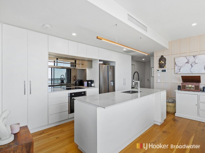 709/110 Frank Street, Labrador QLD 4215