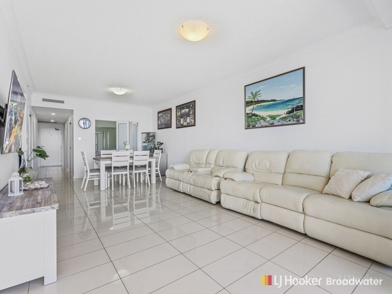 913/19 Imperial Parade, Labrador QLD 4215