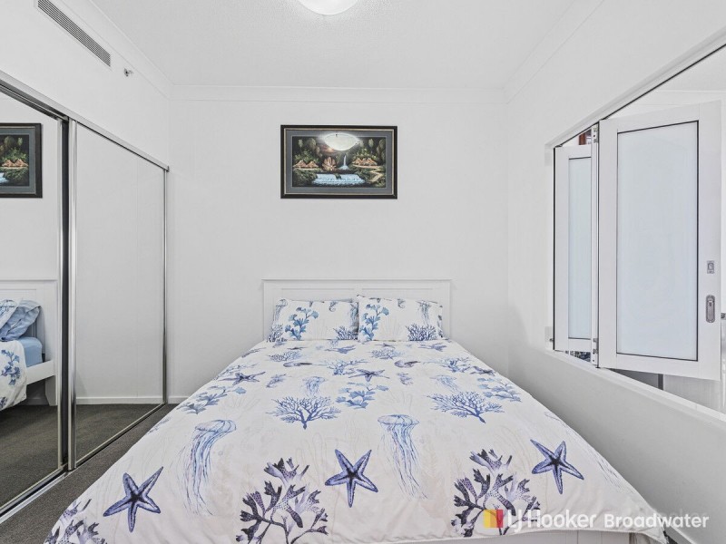 913/19 Imperial Parade, Labrador QLD 4215
