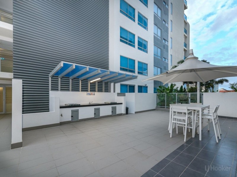913/19 Imperial Parade, Labrador QLD 4215