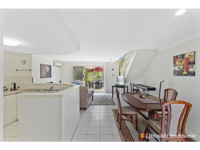 60/75 Brown Street, Labrador QLD 4215