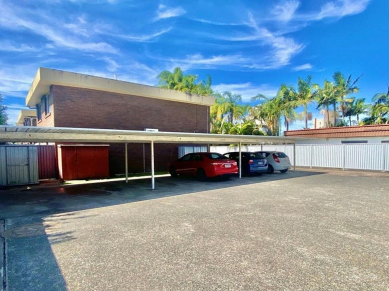 8/14 Central Street, Labrador QLD 4215