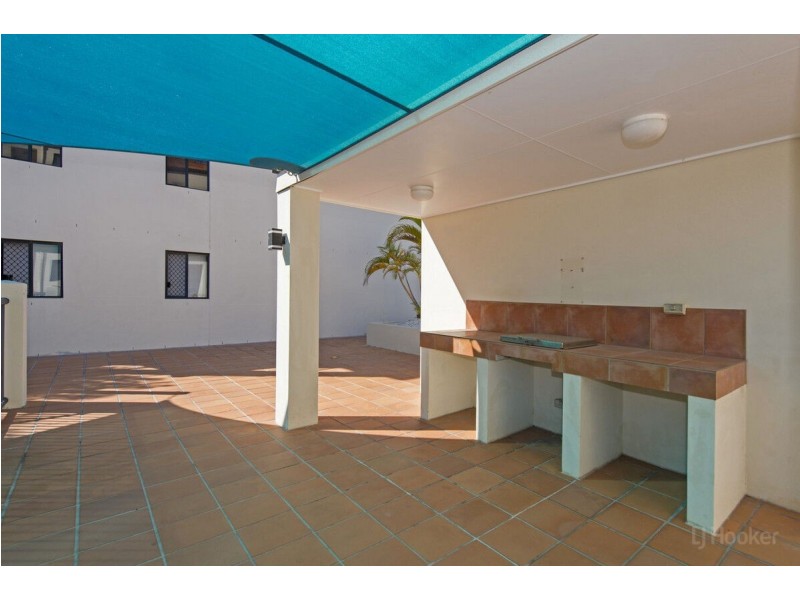 15/217-219 Scarborough Street, Southport QLD 4215