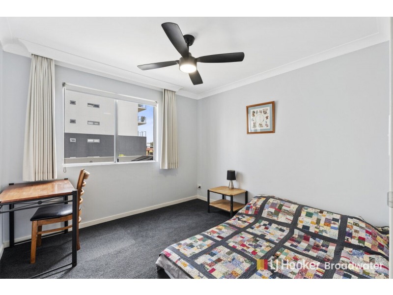 13/18 Parker Street, Labrador QLD 4215
