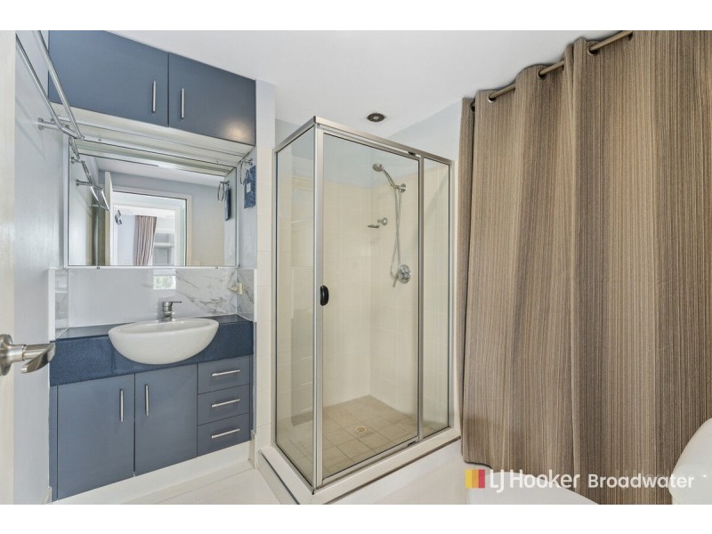 13/18 Parker Street, Labrador QLD 4215
