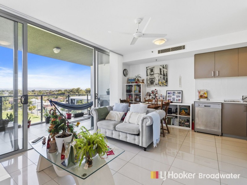 701/17 Bath Street, Labrador QLD 4215
