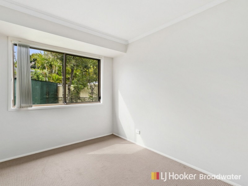 1/8 Academy Street, Oxenford QLD 4210