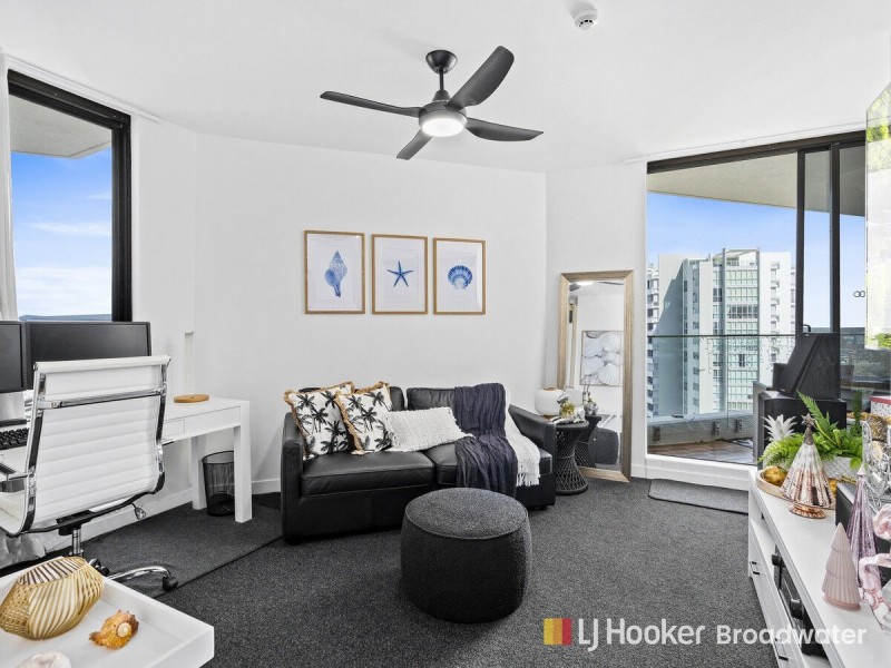 1401/41 Labrador Street, Labrador QLD 4215