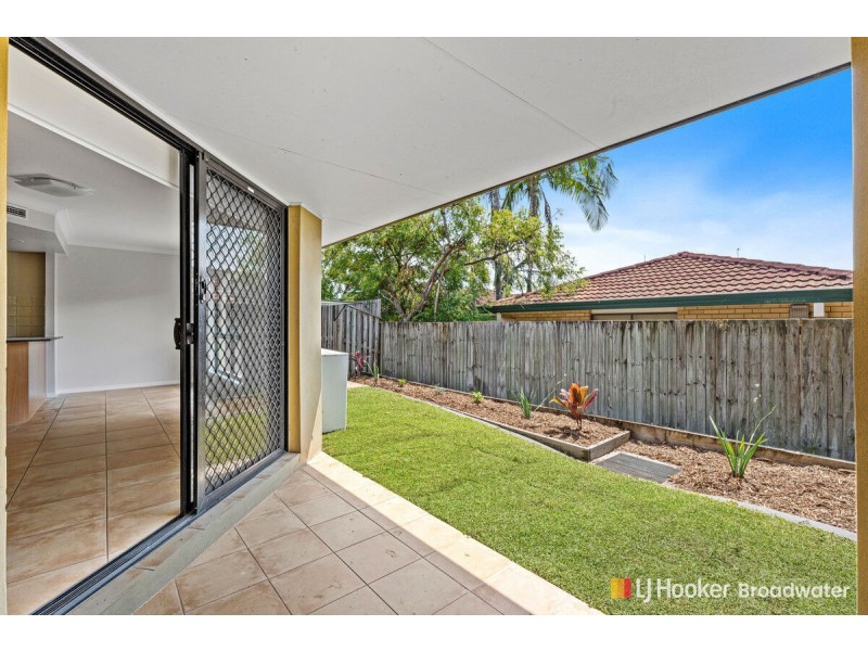 6/86 Imperial Parade, Labrador QLD 4215