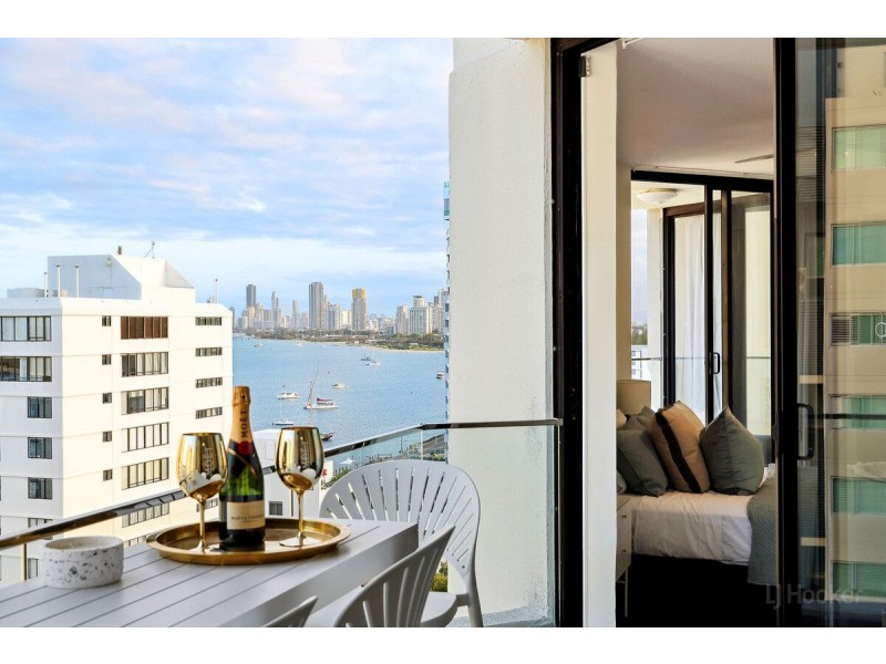 1403/41 Labrador Street, Labrador QLD 4215