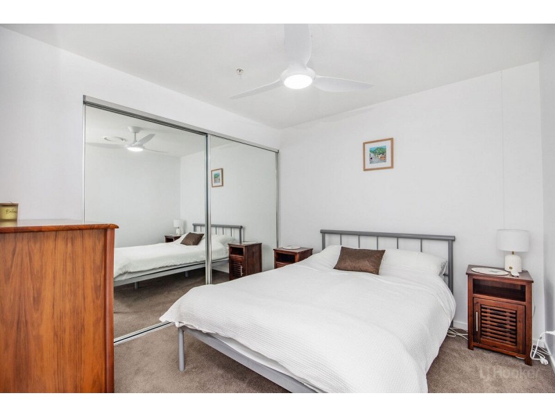 1012/19 Imperial Parade, Labrador QLD 4215