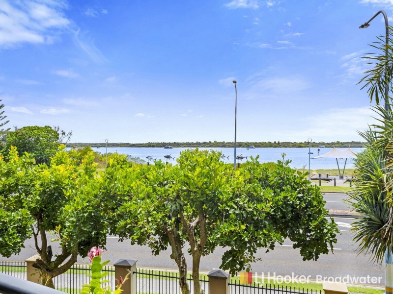 230/392 Marine Parade, Labrador QLD 4215