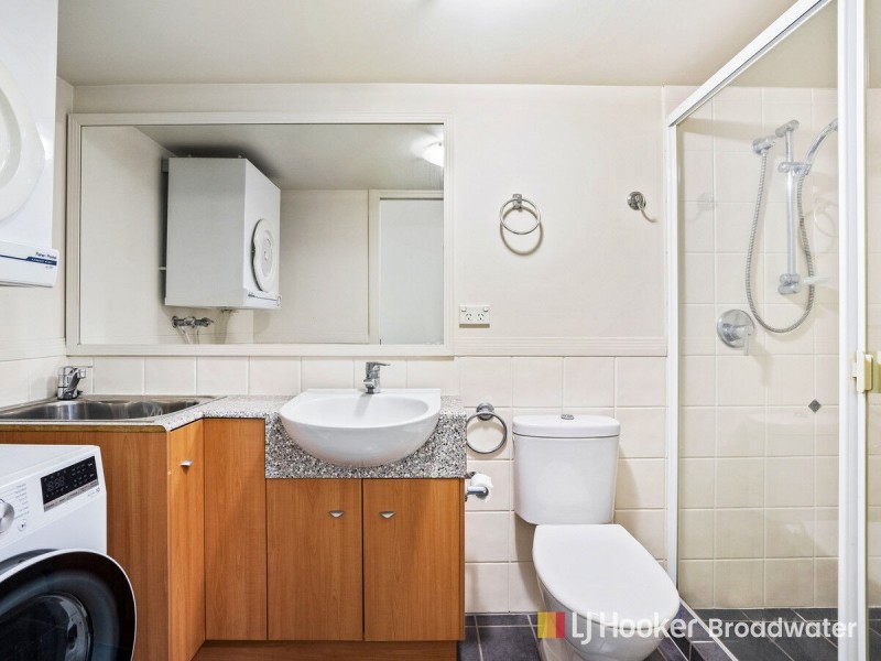 230/392 Marine Parade, Labrador QLD 4215