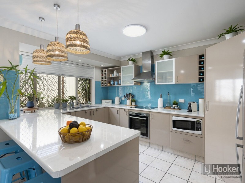 97 Christina Ryan Way, Arundel QLD 4214