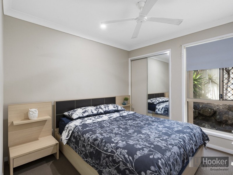 97 Christina Ryan Way, Arundel QLD 4214