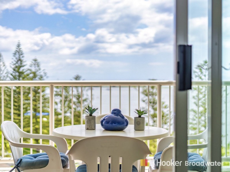701/182-192 Marine Parade, Labrador QLD 4215