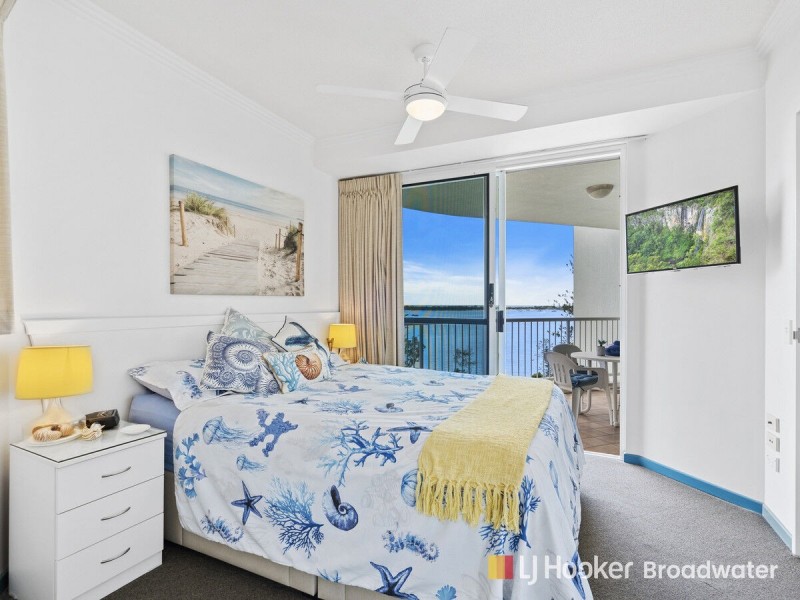 701/182-192 Marine Parade, Labrador QLD 4215