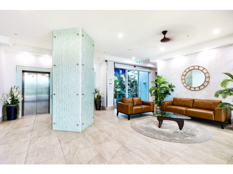 701/182-192 Marine Parade, Labrador QLD 4215