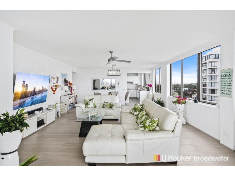 32/316-318 Marine Parade, Labrador QLD 4215