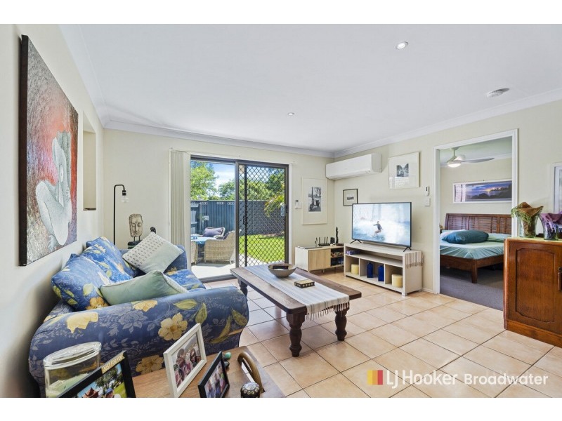 4/145 Government Road, Labrador QLD 4215