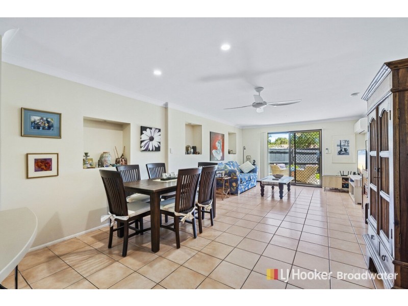 4/145 Government Road, Labrador QLD 4215