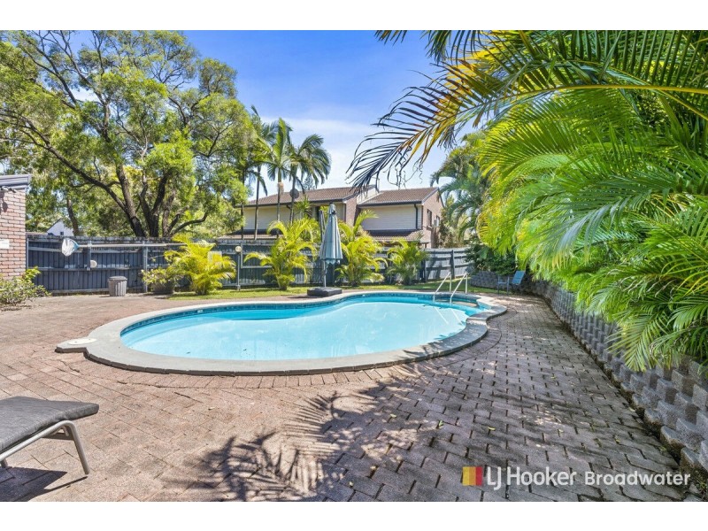 4/145 Government Road, Labrador QLD 4215