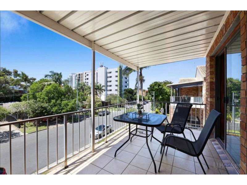 18/28 Hunter Avenue, Labrador QLD 4215