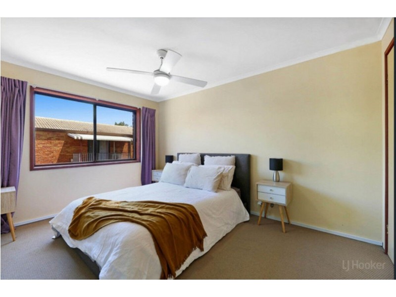 18/28 Hunter Avenue, Labrador QLD 4215