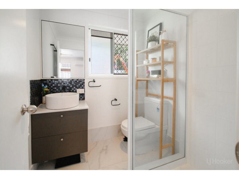 9/26 Government Road, Labrador QLD 4215