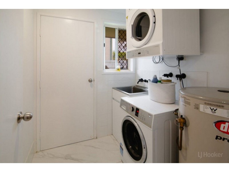 9/26 Government Road, Labrador QLD 4215