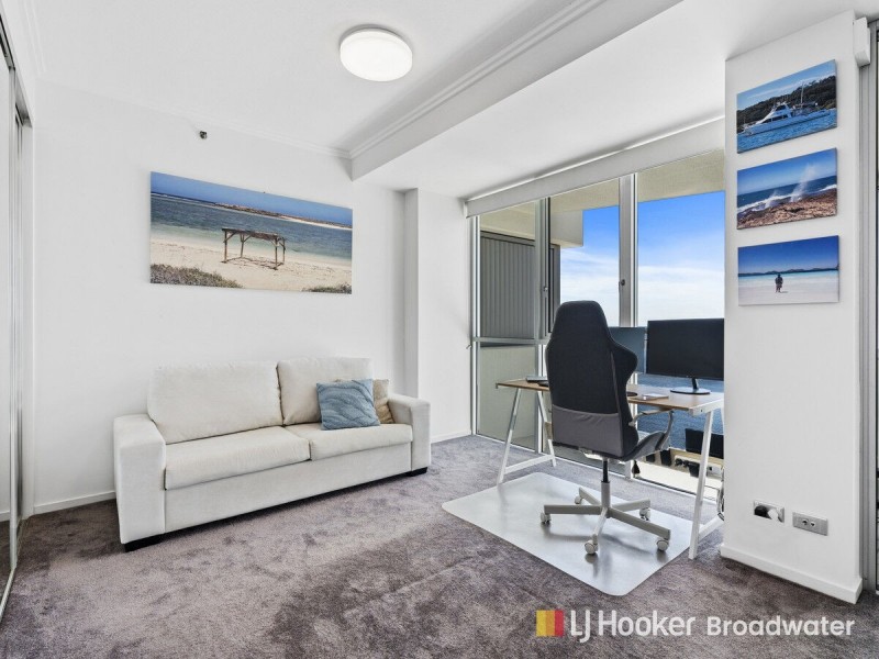 706/300 Marine Parade, Labrador QLD 4215