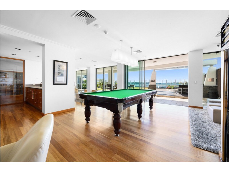 706/300 Marine Parade, Labrador QLD 4215