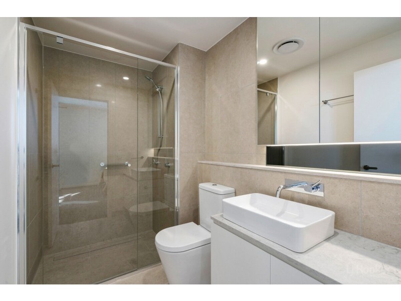 403/110 Frank Street, Labrador QLD 4215